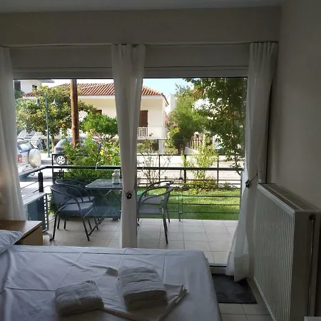 Apartman Ourania's Kaména Vúrla