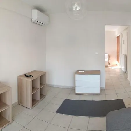 Apartman Ourania's